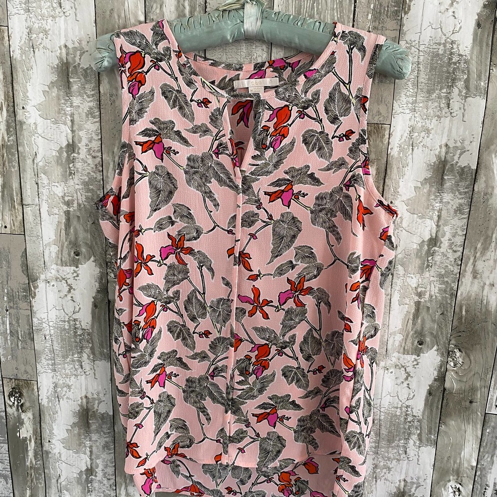C& E pink floral sleeveless blouse M